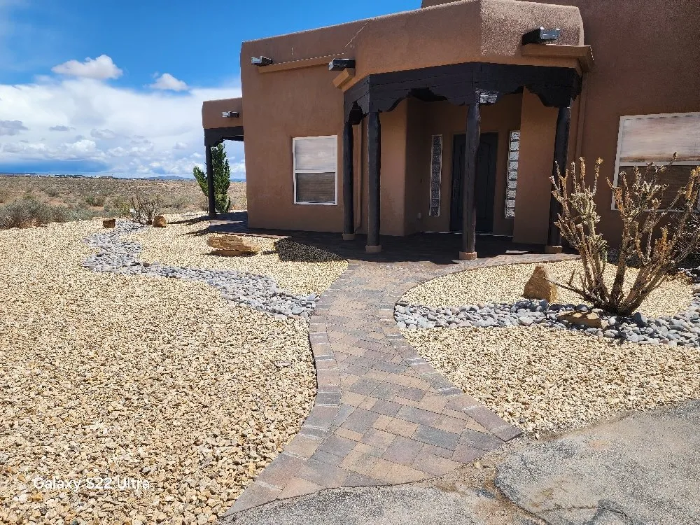 Custom garden landscaping for homes in Albuquerque, NM by Highgrade New Mexico Landscaping