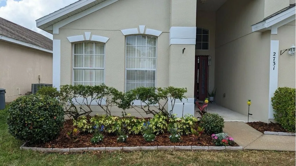 Professional outdoor landscaping in Saint Cloud, FL by Highgrass Lawn Care Service