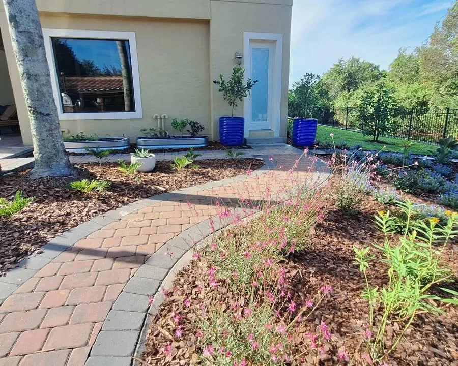 Affordable garden landscaping in Clermont, FL by Highland Grove Landscaping