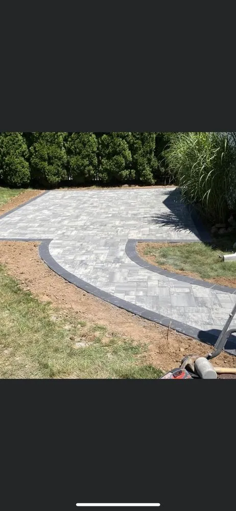 Reliable lawn mowing service experts serving Joliet, IL - Highland Landscape