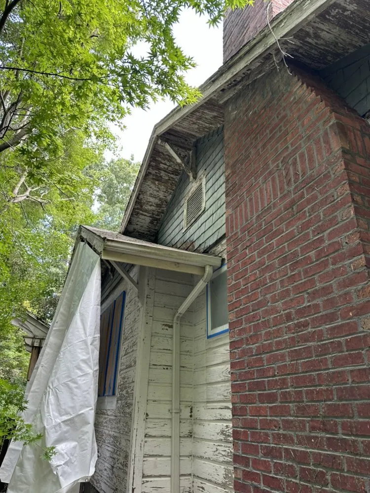 Affordable lawn care service experts serving Hendersonville, NC - Highland Pro Services