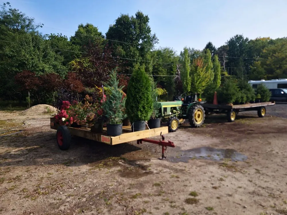Local lawn care service with custom design in Highland Township, MI by Highland Tree Farm
