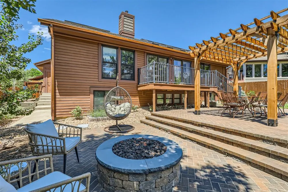 Custom lawn mowing service in Arvada, CO by Highlands Landscaping & Fencing Services