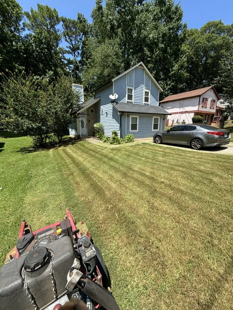 Affordable garden landscaping experts serving Lawrenceville, GA - Hightower’s 4 Seasons