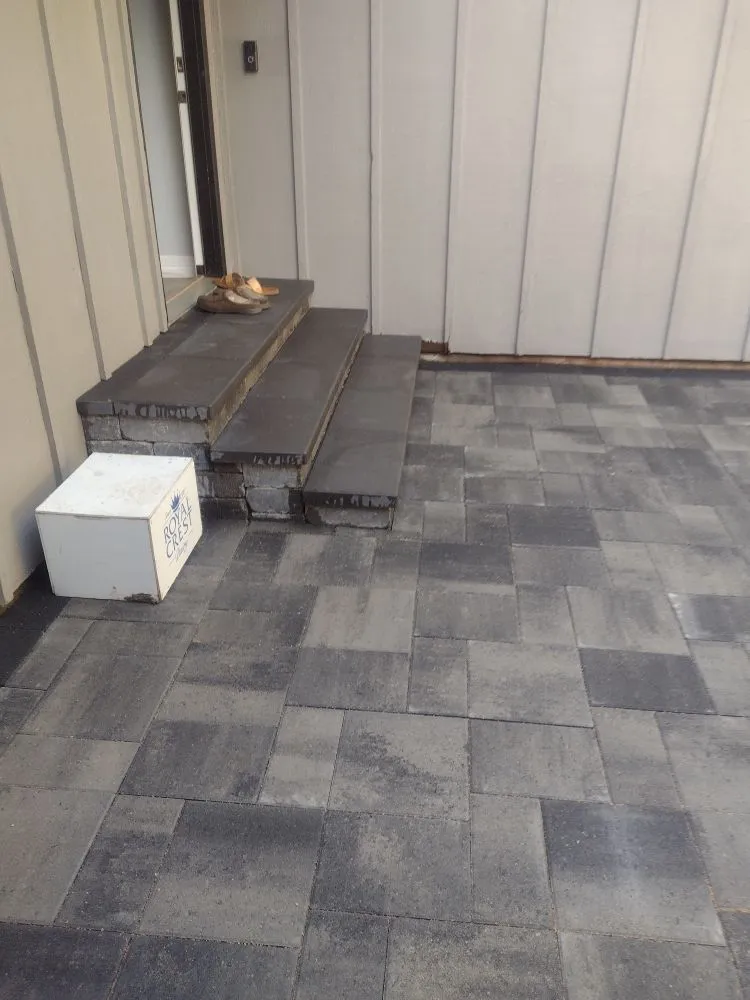 Reliable lawn mowing service in Lakewood, CO by Highview landscape