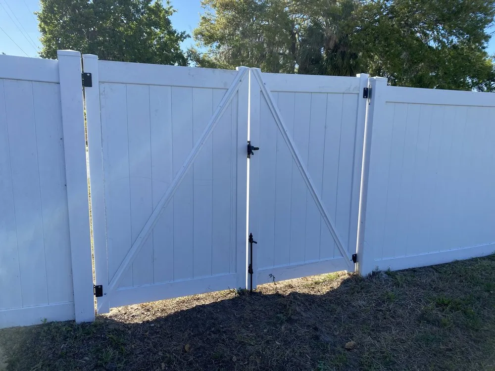 Local outdoor landscaping in Daytona Beach, FL by Hignite Cut & Trim