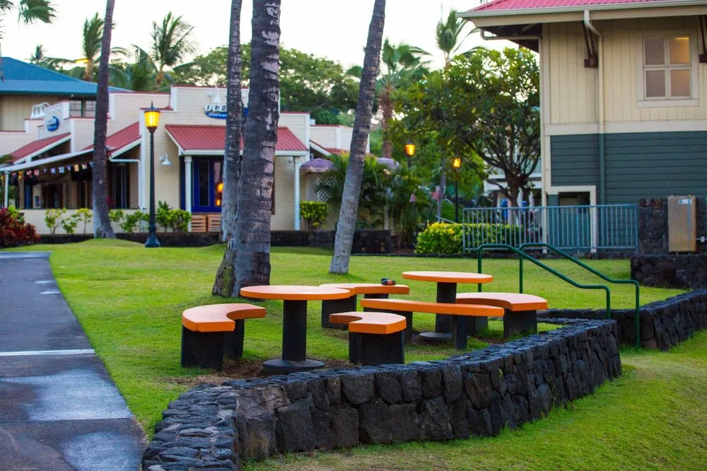 Local outdoor landscaping experts serving Kailua-Kona, HI - HIL Maintenance
