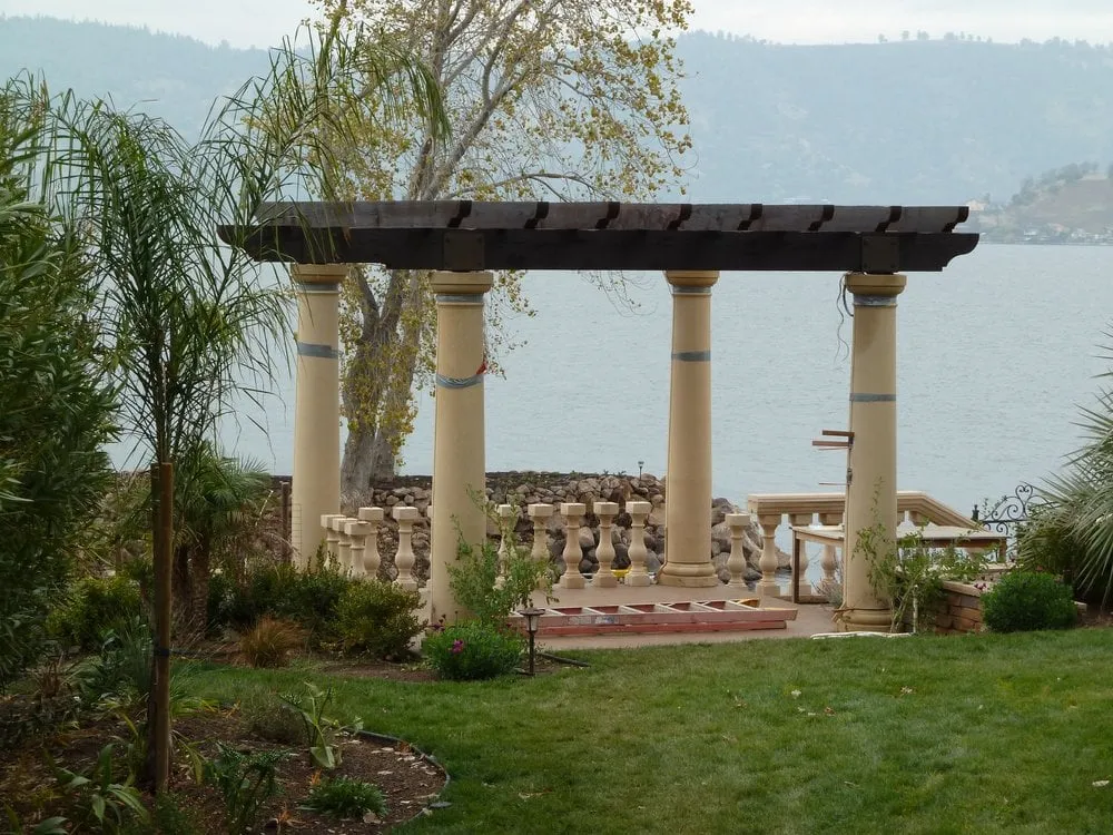 Top-rated yard cleanup service in San Carlos, CA - Hill Construction Company