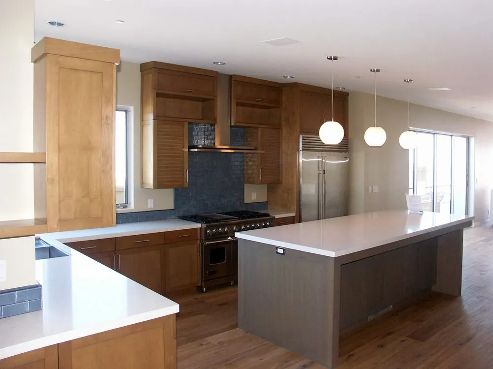 Custom garden landscaping experts serving Manhattan Beach, CA - Hill Construction