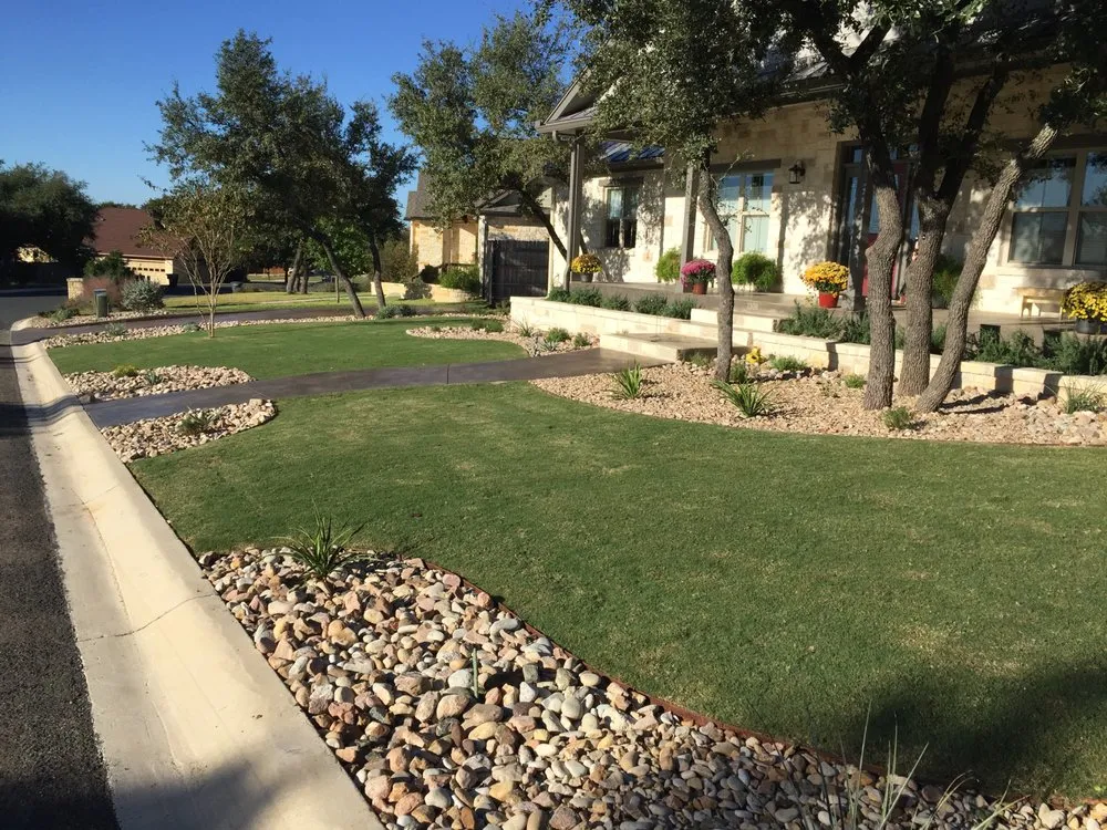 Top-rated lawn mowing service in Fredericksburg, TX by Hill Country Gardens