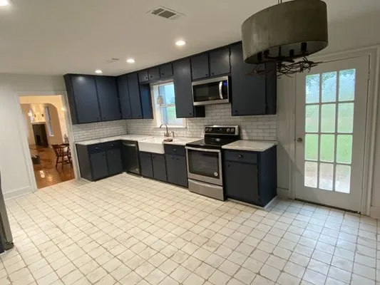 Hill Country House Keeping