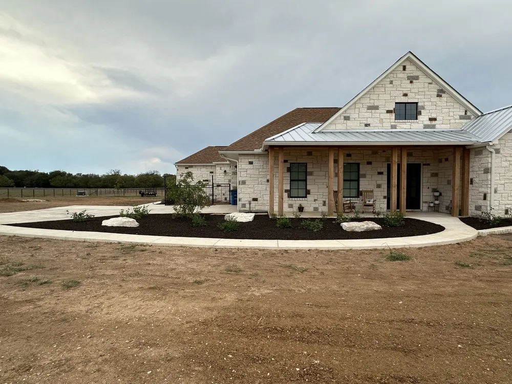 Local yard maintenance experts serving Fredericksburg, TX - Hill Country Pristine