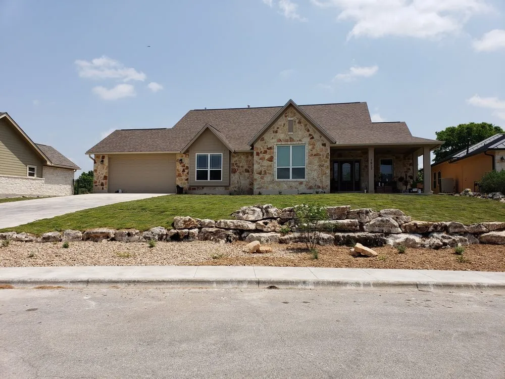 Professional lawn care service experts serving Comfort, TX - Hill Country Sod