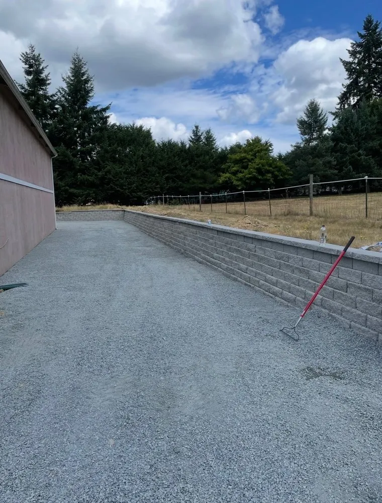 Trusted yard maintenance experts serving Enumclaw, WA - Hill Family Homes