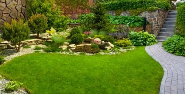 Professional landscape installation in Sterling Heights, MI - Hill Fertilizing Services