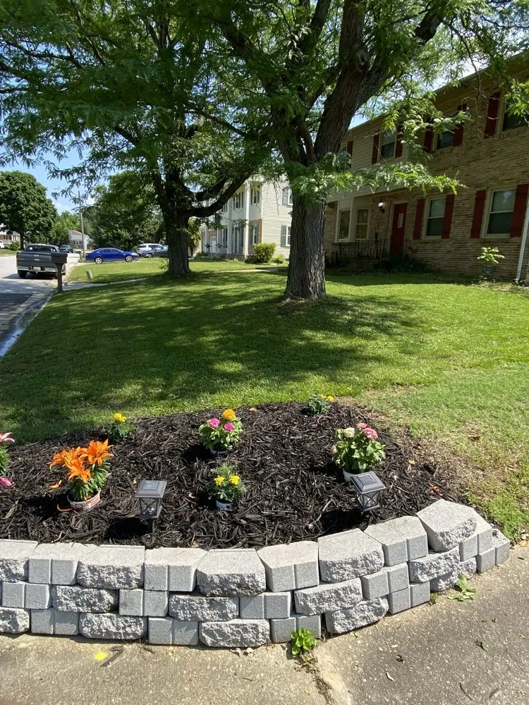 Custom lawn care service in Newport News, VA - Hill Landscaping