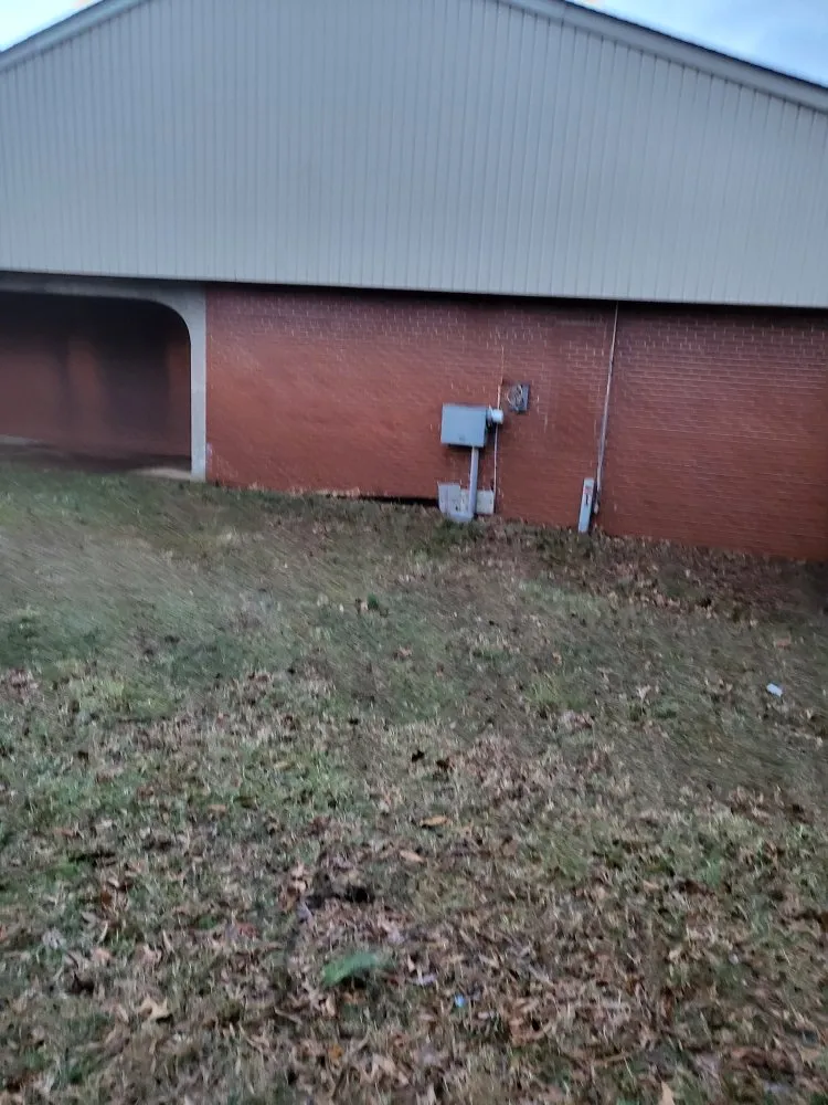 Trusted yard maintenance for homes in Charlotte, NC by Hill Tribe Logging