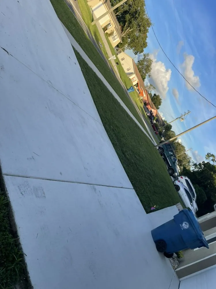 Top-rated landscaping services for residential properties across Spring Hill, FL - Hill Verdecia Trimming & Landscaping