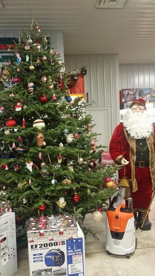 Custom residential landscaping in Hilliard, OH by Hilliard Lawn & Garden