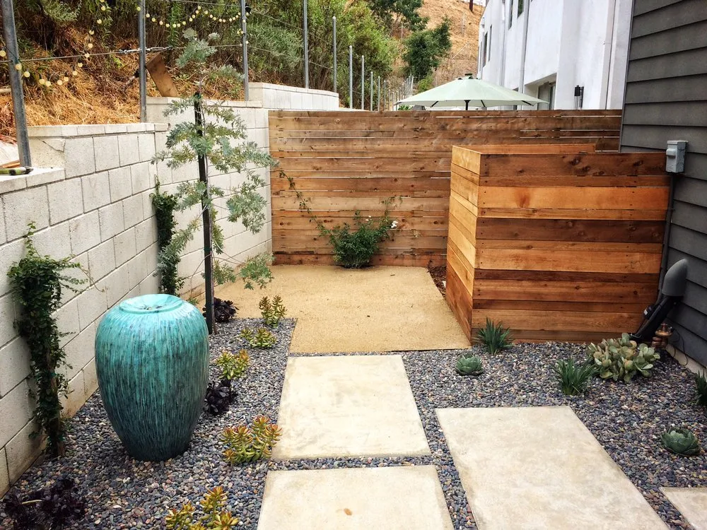 Professional yard cleanup service in Los Angeles, CA - Hillrise Design