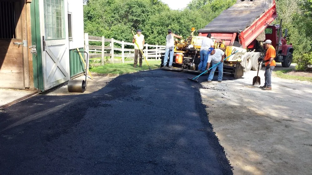 Local yard cleanup service for beautiful yards in Dundee Township, IL by Hills and Dales All Seasons Services