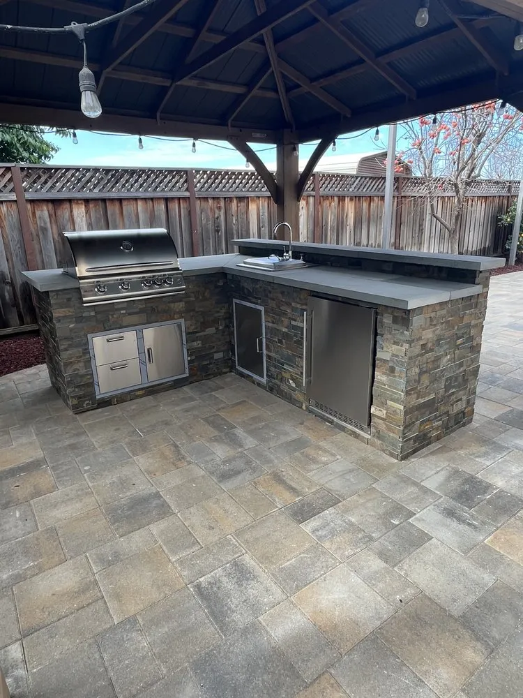 Expert garden landscaping for homes in Campbell, CA by Hills Landscaping