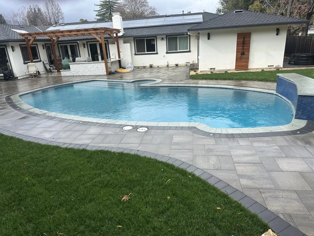Custom yard maintenance for beautiful yards across Campbell, CA - Hills Landscaping