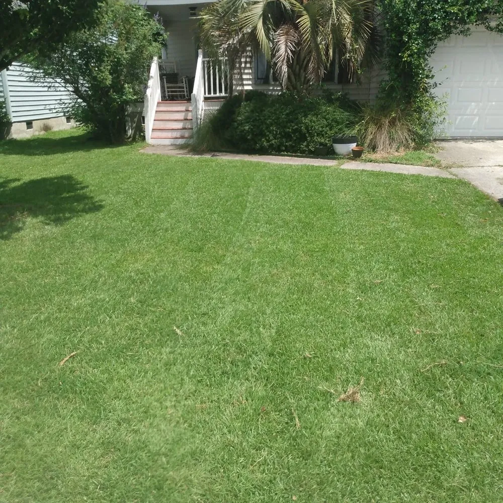 Top-rated residential landscaping in New Kensington, PA by Hills Lawn and Garden