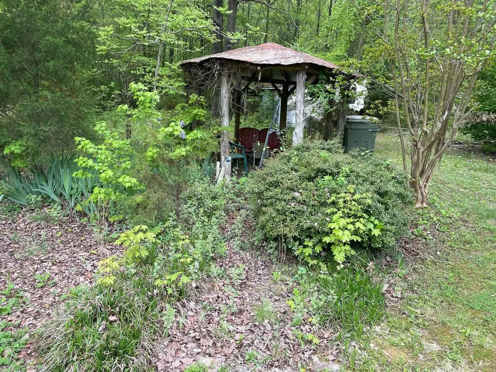 Affordable landscape design experts serving Lexington, NC - Hills Lawn Care And Tree Work