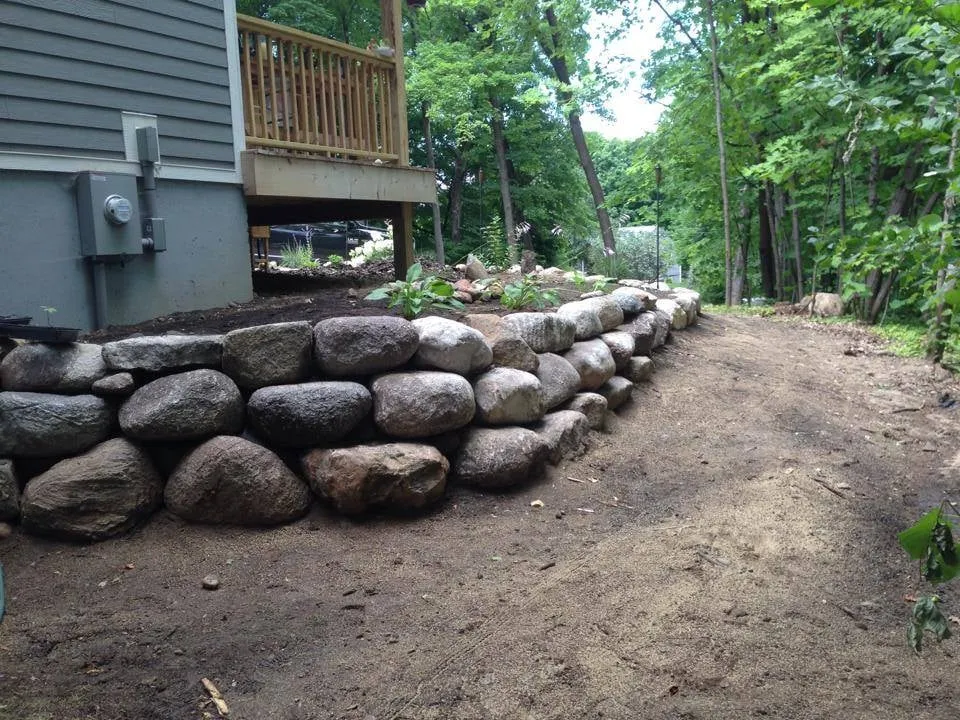 Top-rated lawn mowing service experts serving Brooklyn Park, MN - Hillside Design & Landscape