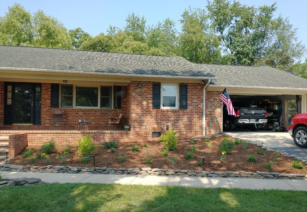 Custom lawn care service in Lexington, VA by Hillside Gardening