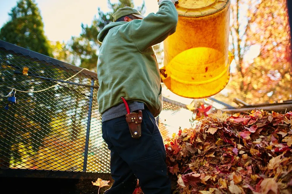 Custom residential landscaping in Neosho, MO - Hillside Gardens & Landscaping