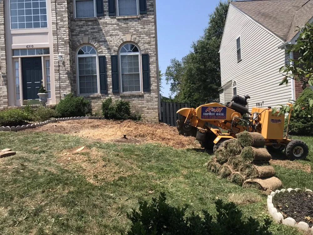 Affordable lawn mowing service with custom design across Culpeper, VA - Hillside Tree and Landscaping