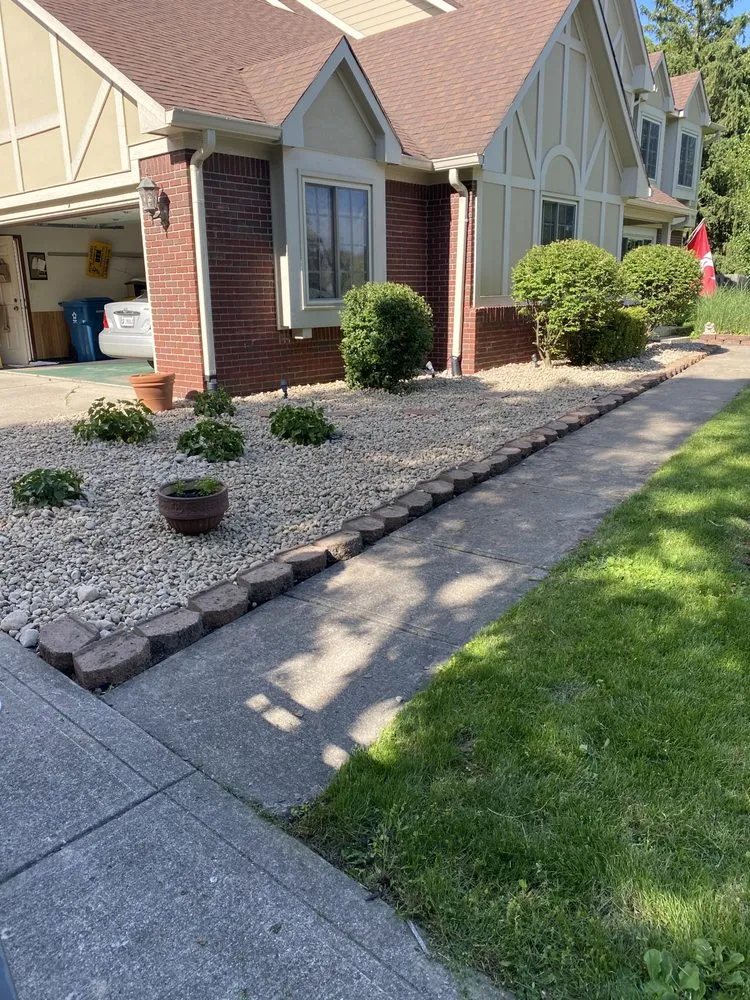 Expert landscape design near you in Indianapolis, IN by Hillstreet Landscapes