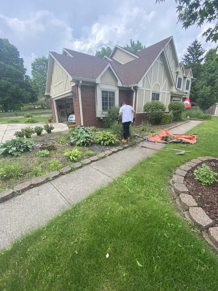 Professional landscaping services experts serving Indianapolis, IN - Hillstreet Landscapes