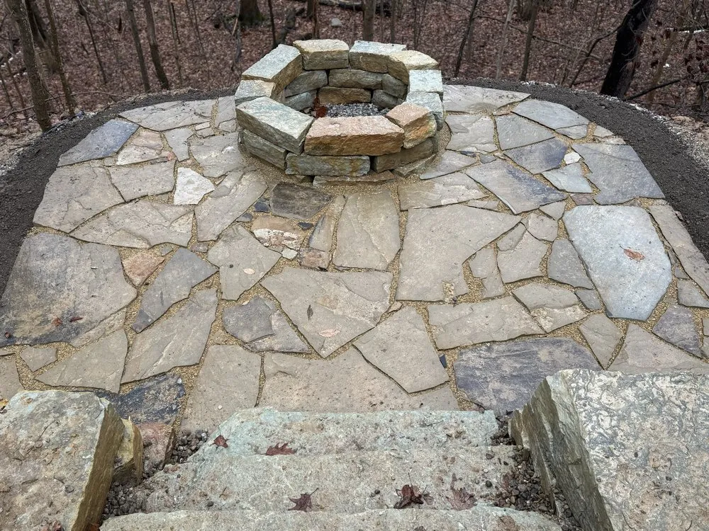 Custom outdoor landscaping for homes in Dresden, OH by Hilltop Landscapes