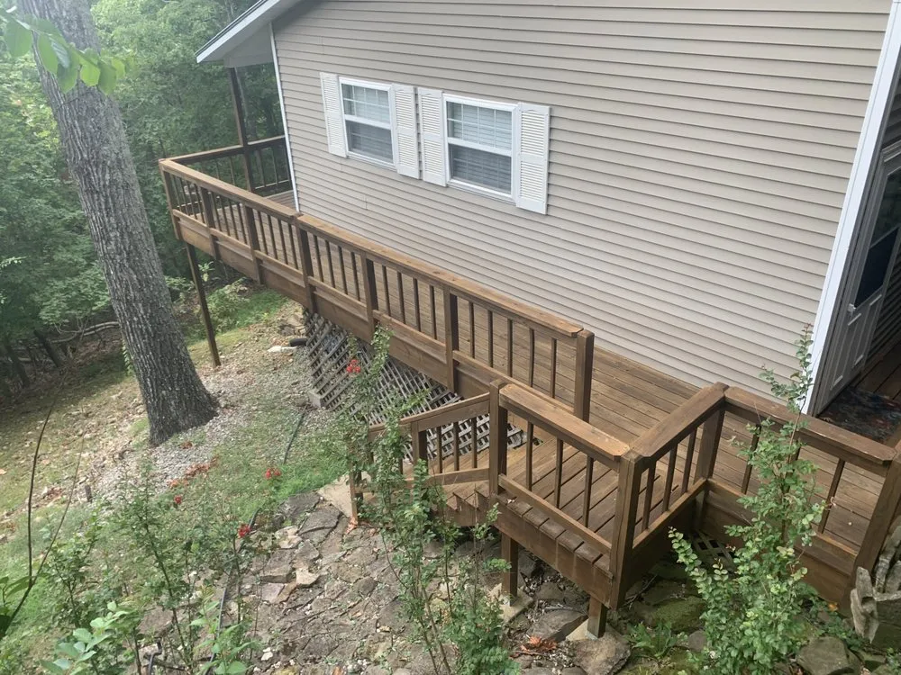 Custom landscaping services experts serving Bethel Heights, AR - Hilltop Landscaping