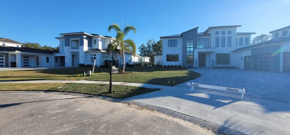 Custom landscape design in St. Cloud, FL by Hilltopsod