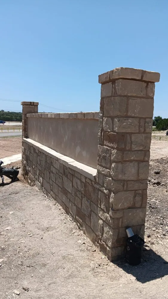 Professional yard maintenance with custom design in San Antonio, TX by Hillview Landscaping & Masonry