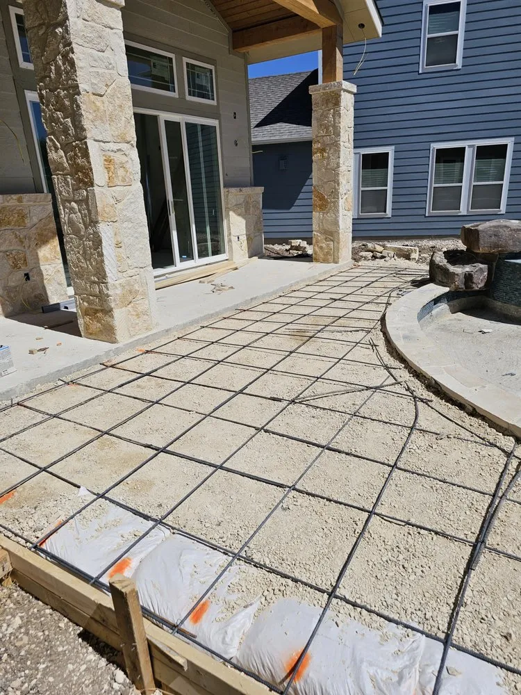 Trusted landscape design in San Antonio, TX by Hillview Landscaping & Masonry