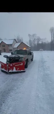Hilly's Lawn Mowing And Snowplowing