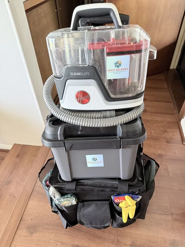 Expert lawn care service with custom design in Hilo, HI by Hilo Helpers