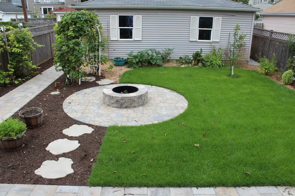 Trusted landscape installation experts serving Chicago, IL - Himsben Design Studio