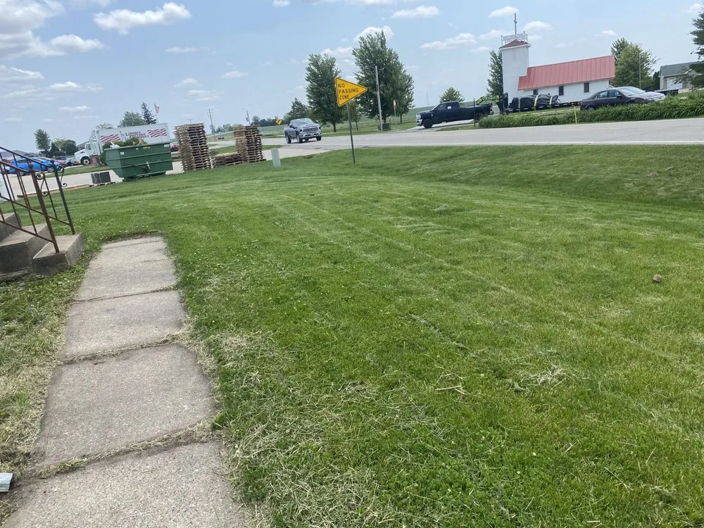 Professional yard cleanup service in Davenport, IA by Hines Lawn Care & Pressure Washing