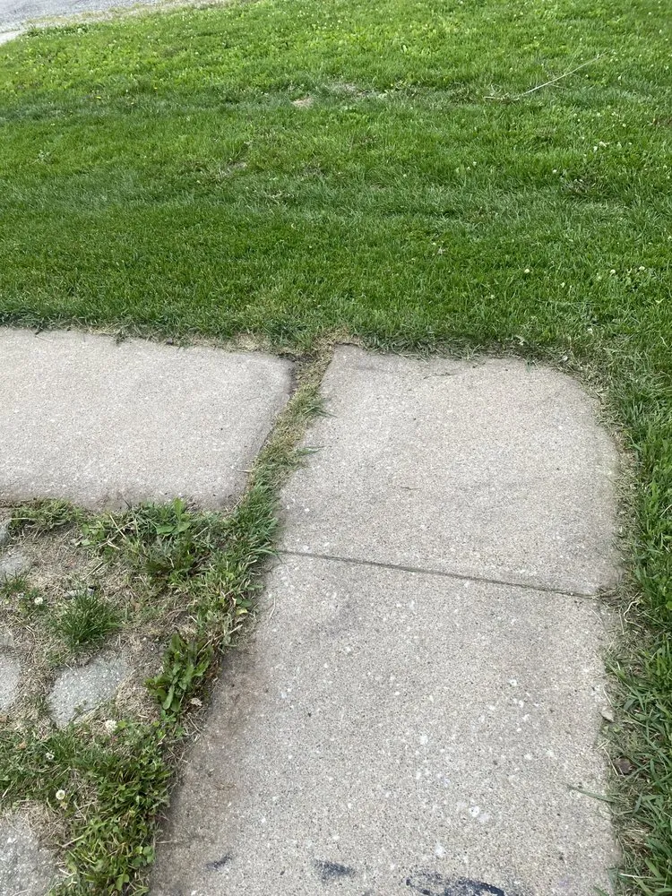 Expert residential landscaping experts serving Davenport, IA - Hines Lawn Care & Pressure Washing