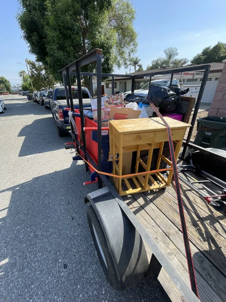 Affordable yard maintenance experts serving Lake Elsinore, CA - Hinojosa Labor