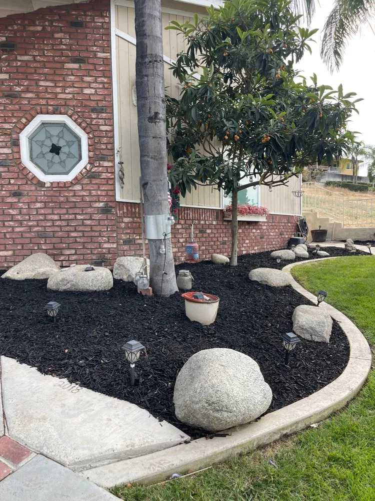 Reliable residential landscaping near you across Lake Elsinore, CA - Hinojosa Labor