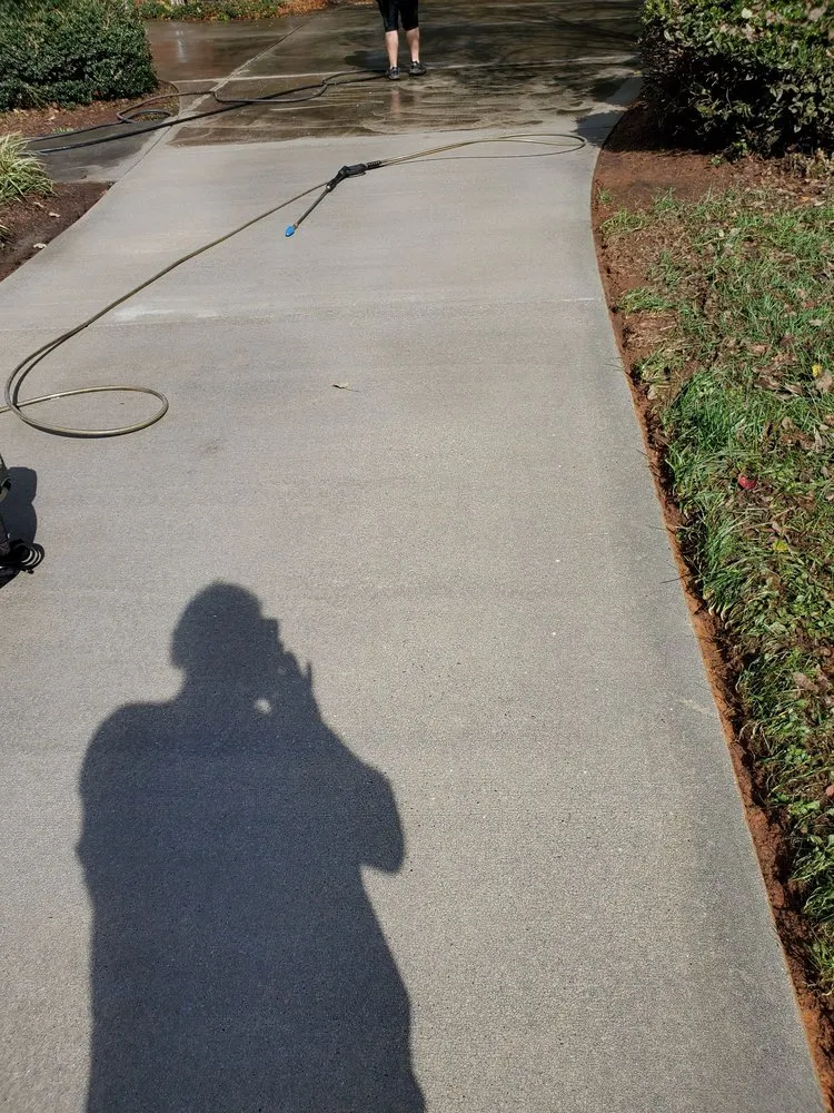 Expert garden landscaping experts serving Salisbury, NC - Hire a Vet Pressure Washing and Lawn Care