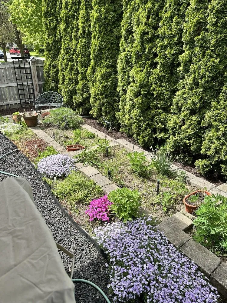 Custom residential landscaping in Southfield, MI - His Workmanship - Detroit