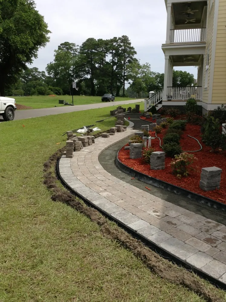 Local landscaping services in Wilmington, NC by Hispanics Landscaping Services
